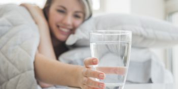EL AGUA: RECURSO IMPORTANTE PARA NUESTRA SALUD FÍSICA Y MENTAL