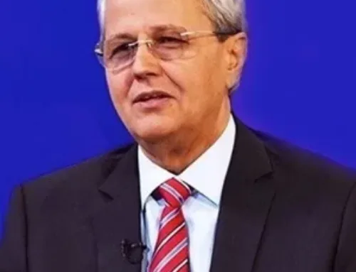 Dr. Rafael González